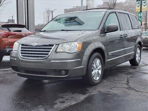 2010 Chrysler TOWN &amp; COUNTRY