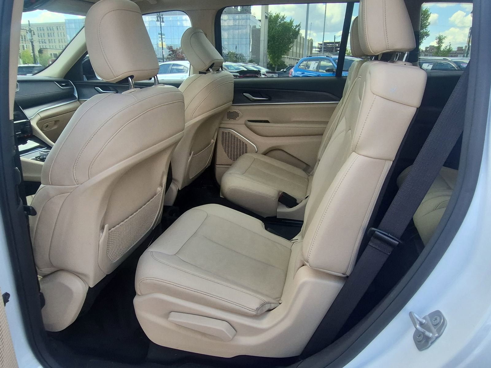 2022 Jeep Grand Cherokee L Limited 4x4