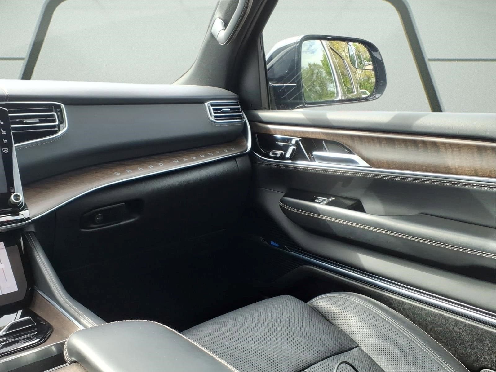 2024 Jeep Grand Wagoneer L 4x4