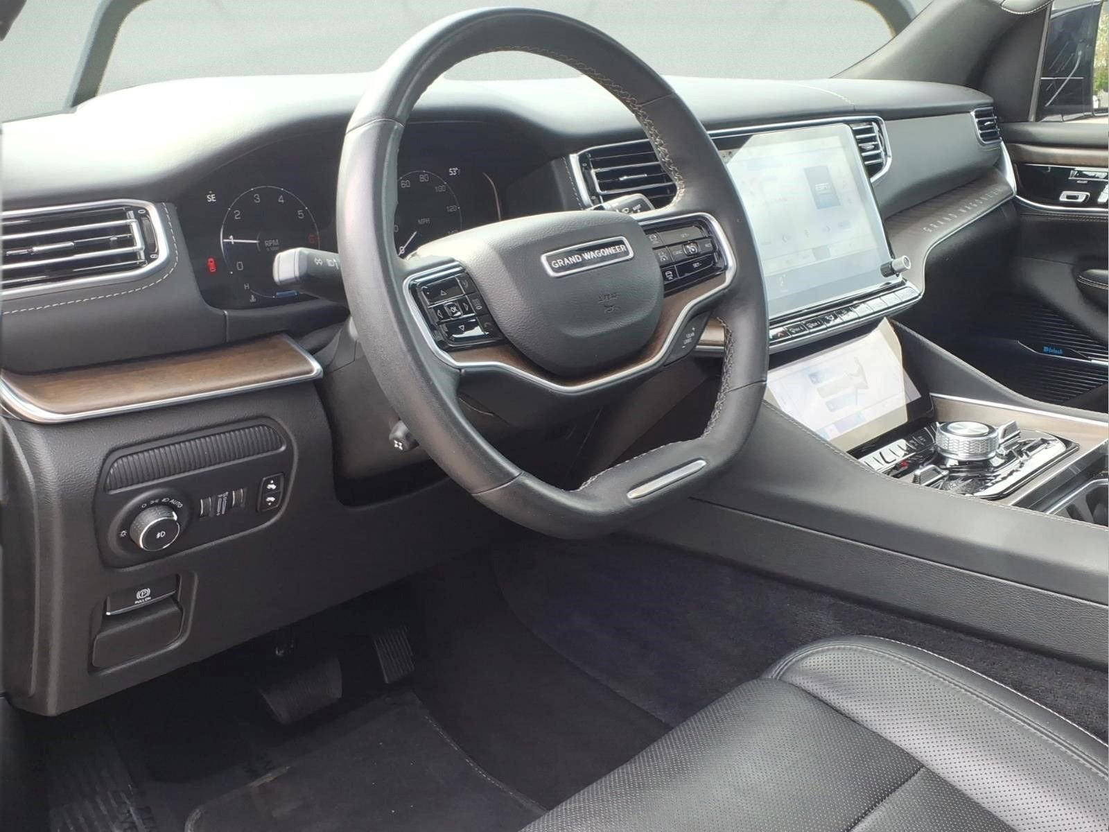2024 Jeep Grand Wagoneer L 4x4