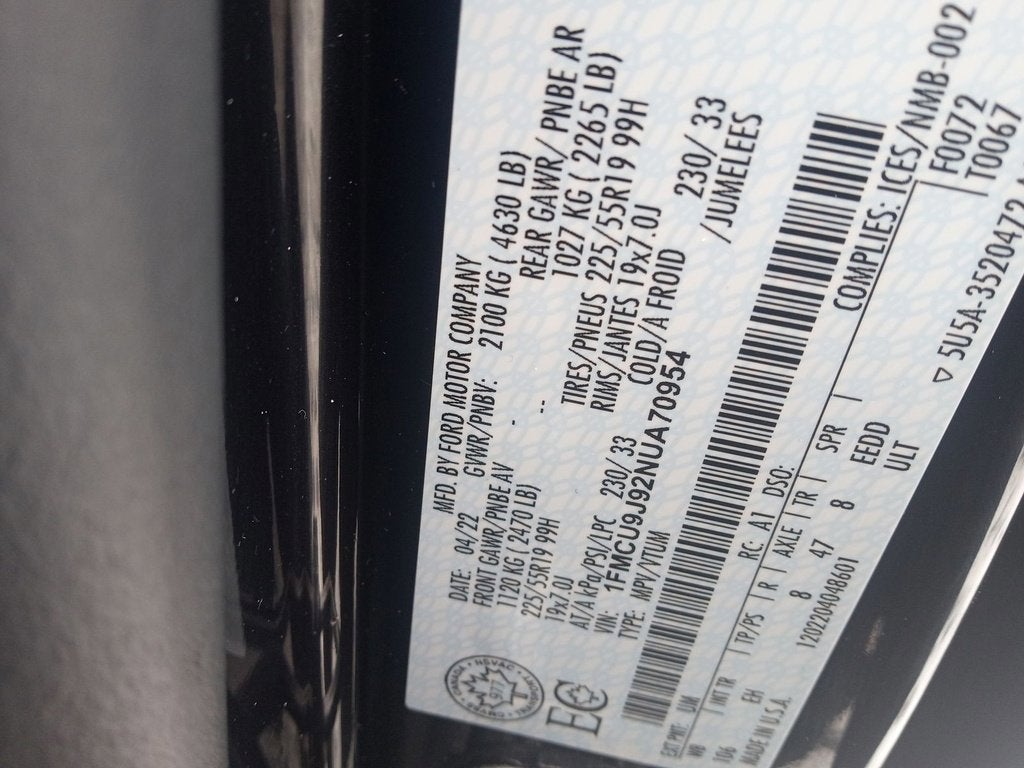 2022 Ford Escape Titanium