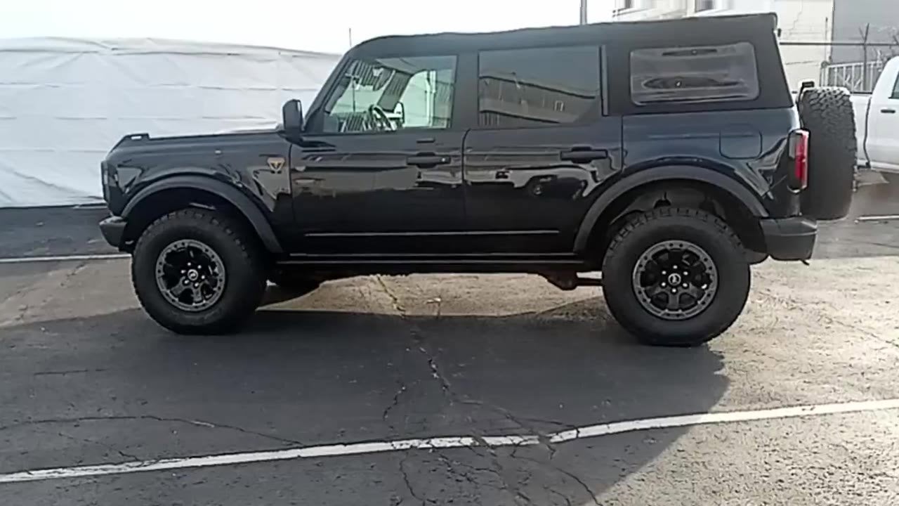 2021 Ford Bronco Base