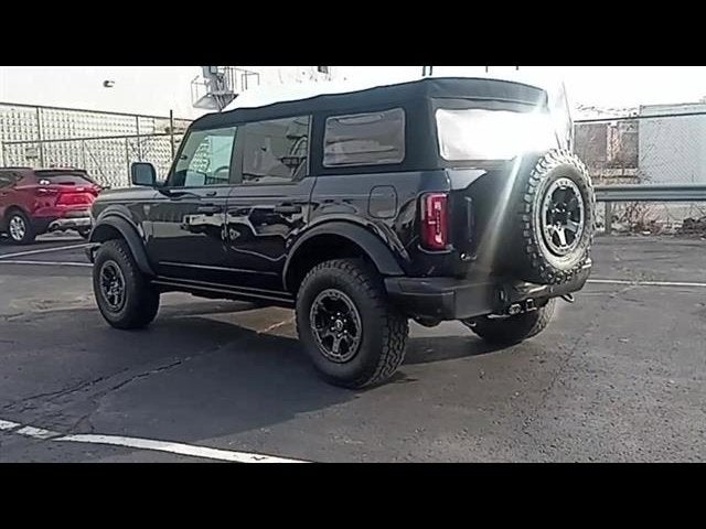 2021 Ford Bronco Base