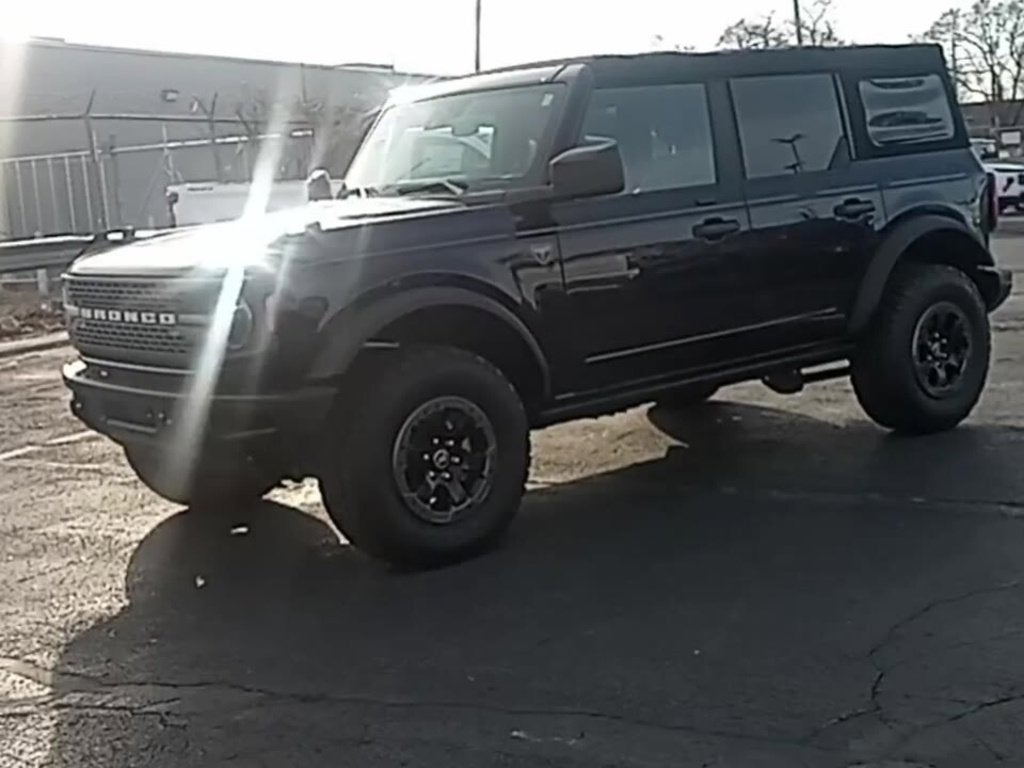 2021 Ford Bronco Base