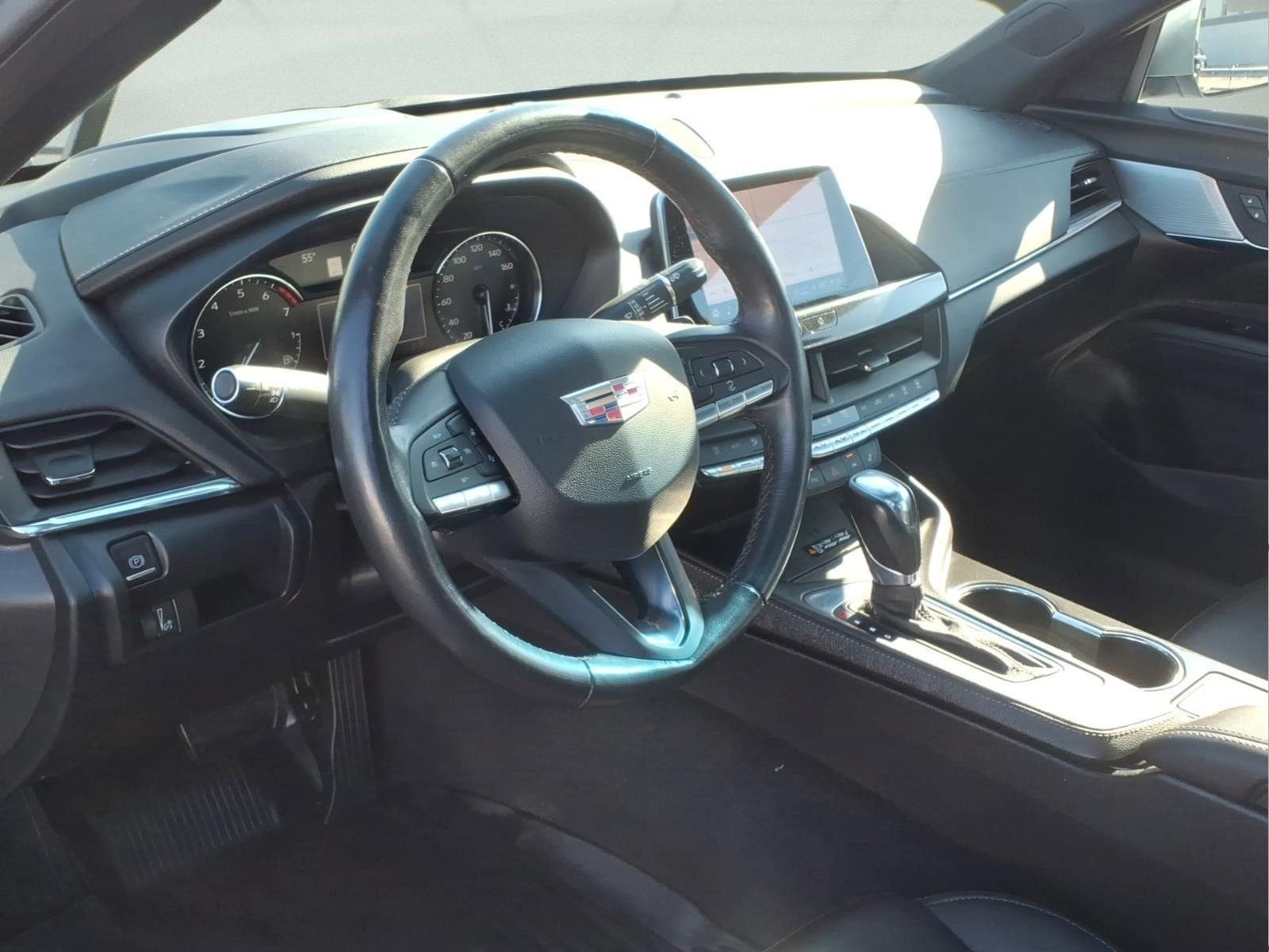 2023 Cadillac CT4 Luxury