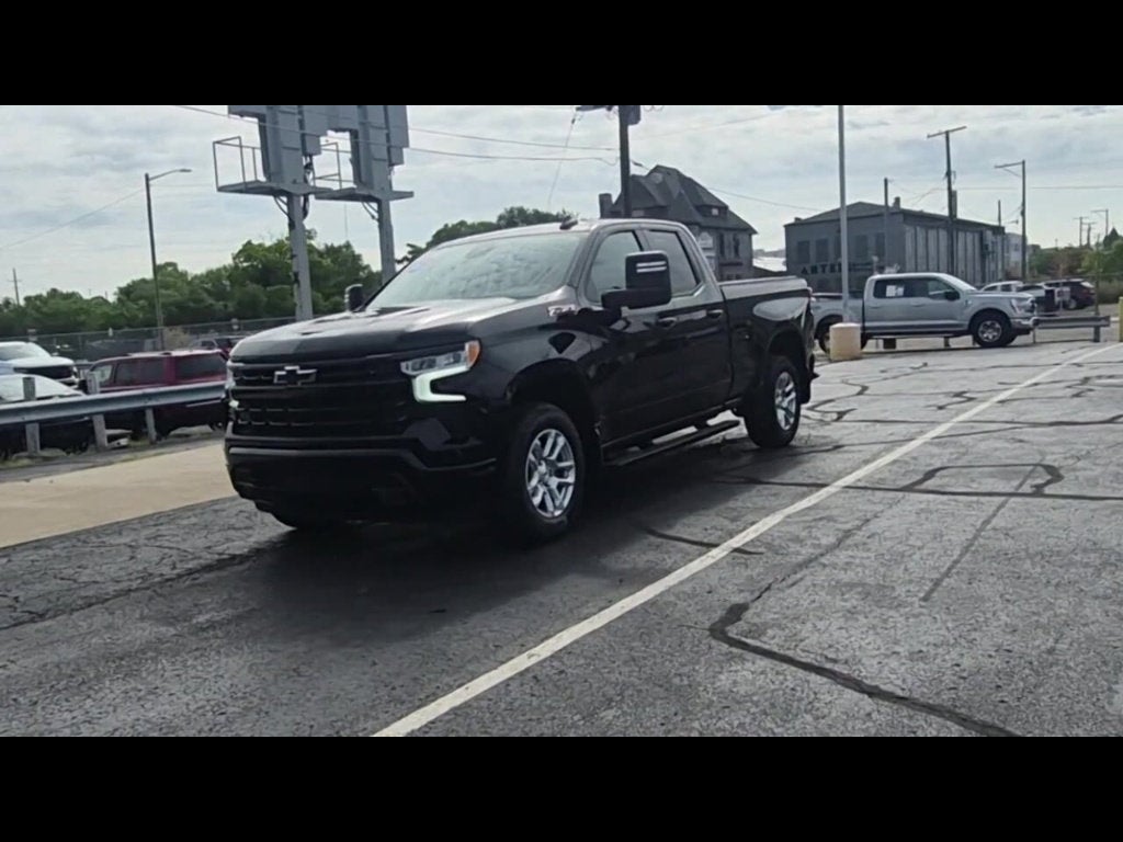 2022 Chevrolet Silverado 1500 RST