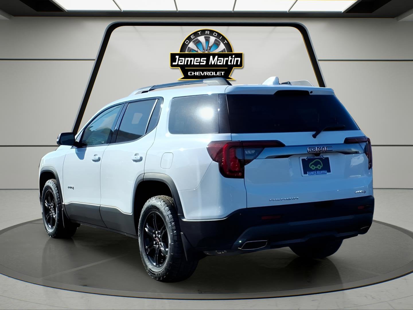 2022 GMC Acadia AT4