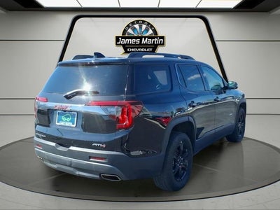 2023 GMC Acadia AT4