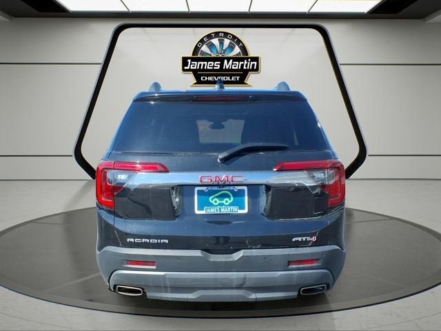 2023 GMC Acadia AT4