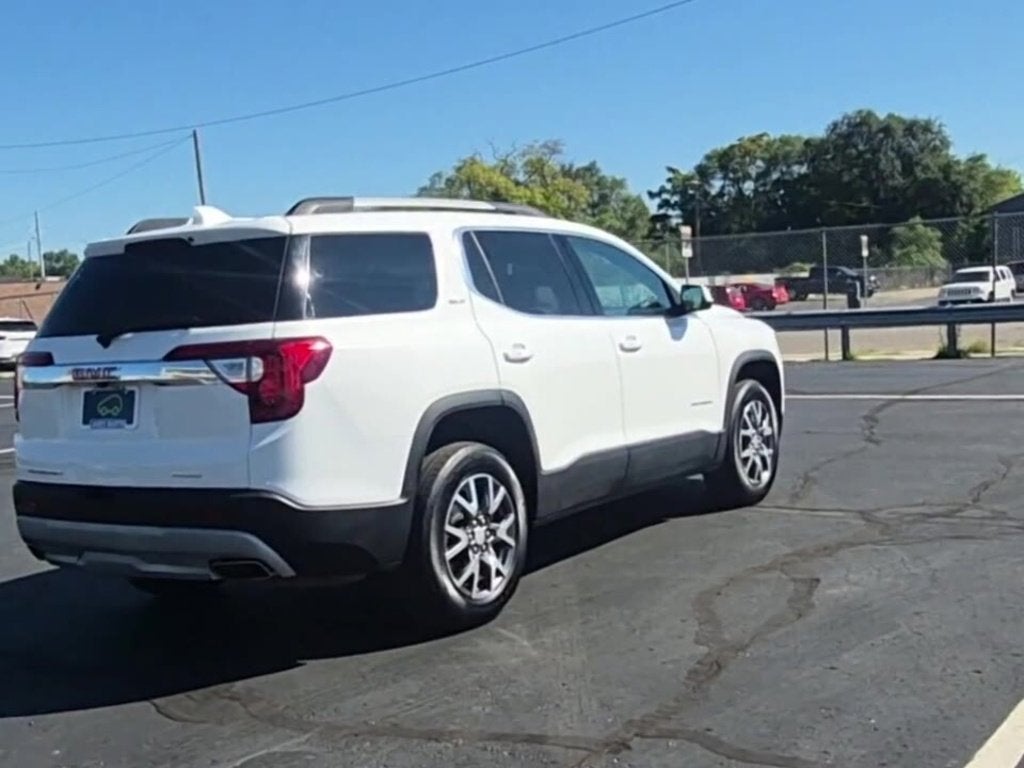 2023 GMC Acadia SLT