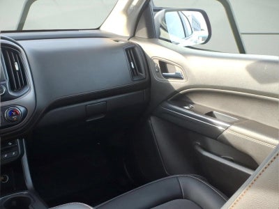 2022 GMC Canyon 4WD AT4 w/Cloth