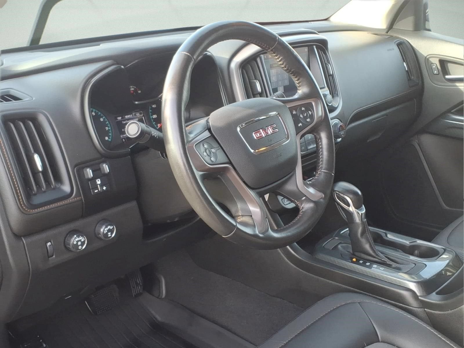 2022 GMC Canyon 4WD AT4 w/Cloth