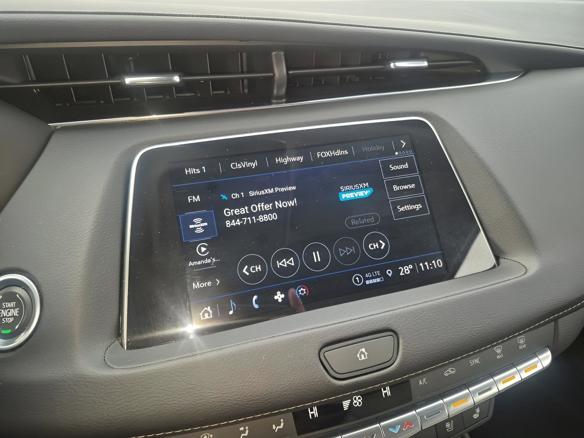 2023 Cadillac XT4 Premium Luxury