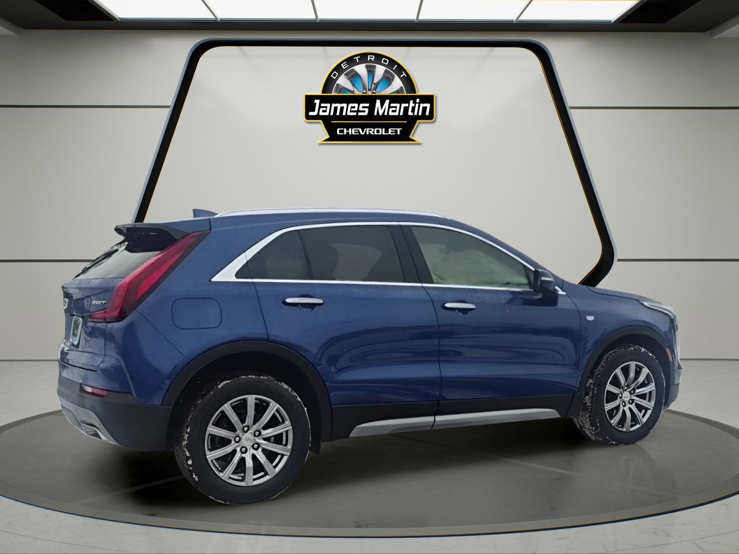 2023 Cadillac XT4 Premium Luxury