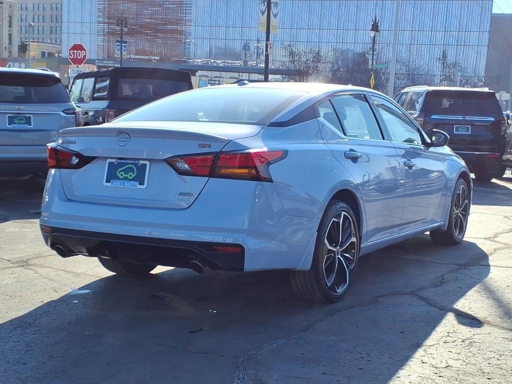 2024 Nissan Altima 2.5 SR