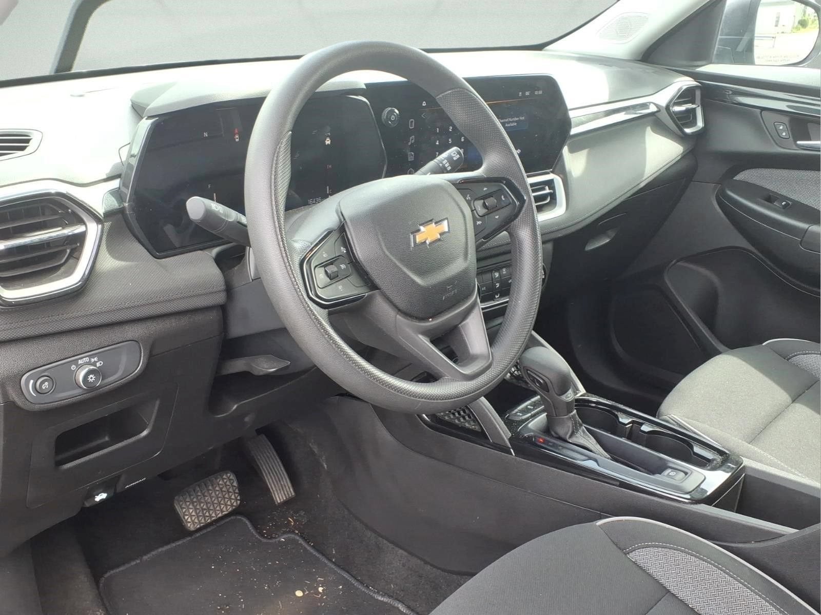 2025 Chevrolet Trailblazer LS