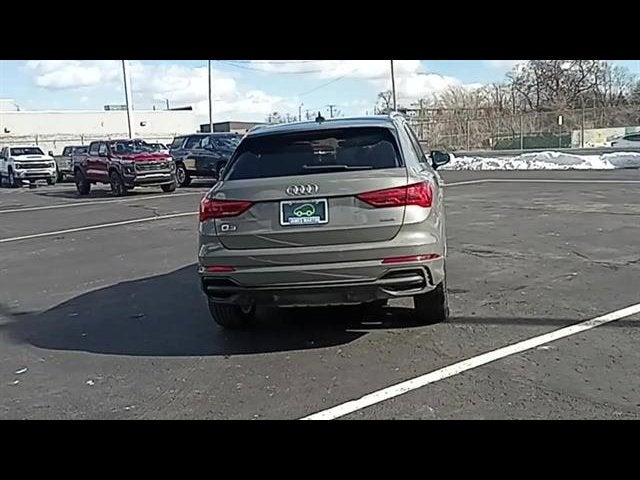 2023 Audi Q3 S line Premium