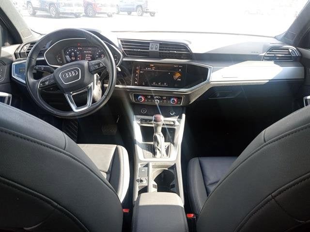 2023 Audi Q3 S line Premium