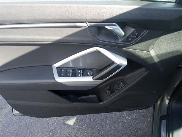 2023 Audi Q3 S line Premium