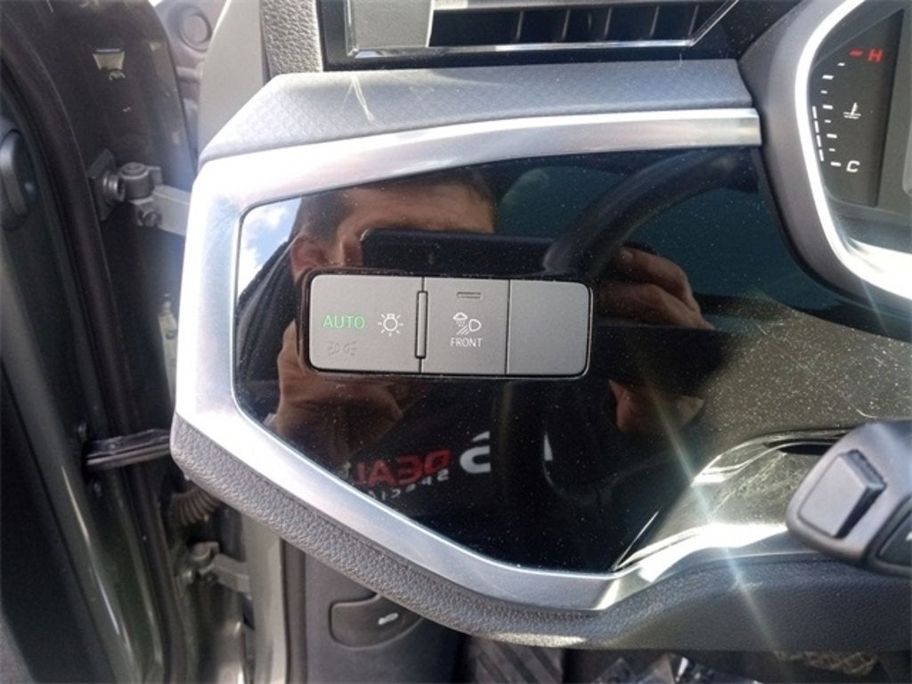 2023 Audi Q3 S line Premium