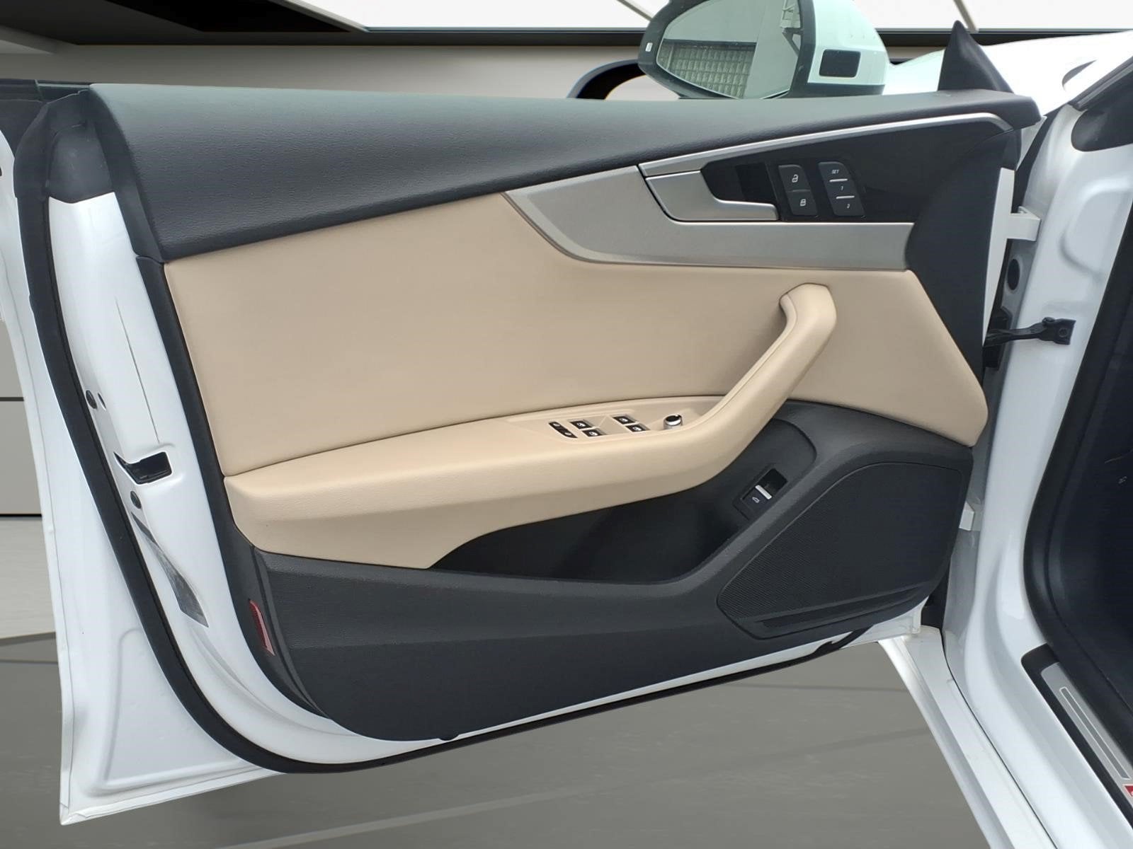 2025 Audi A5 Sportback S line Premium